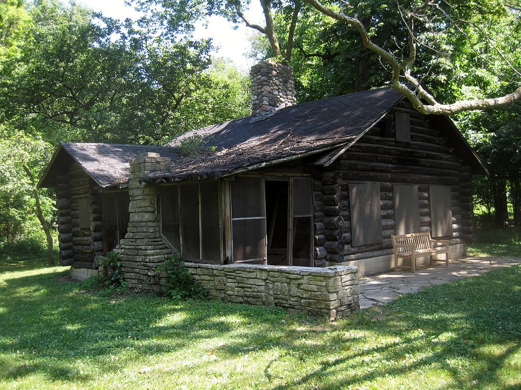 Cabin at Edward L. Ryerson Conservation Area