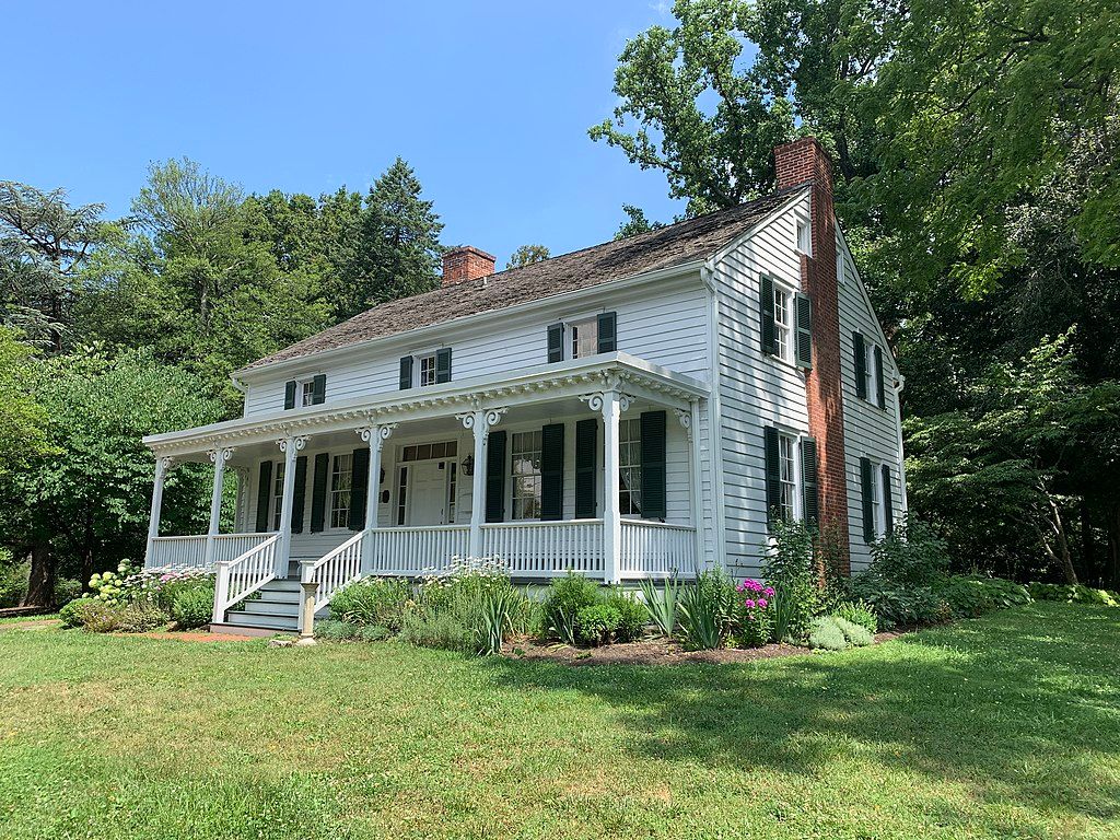 Exterior of Cherry Hill Farmhouse