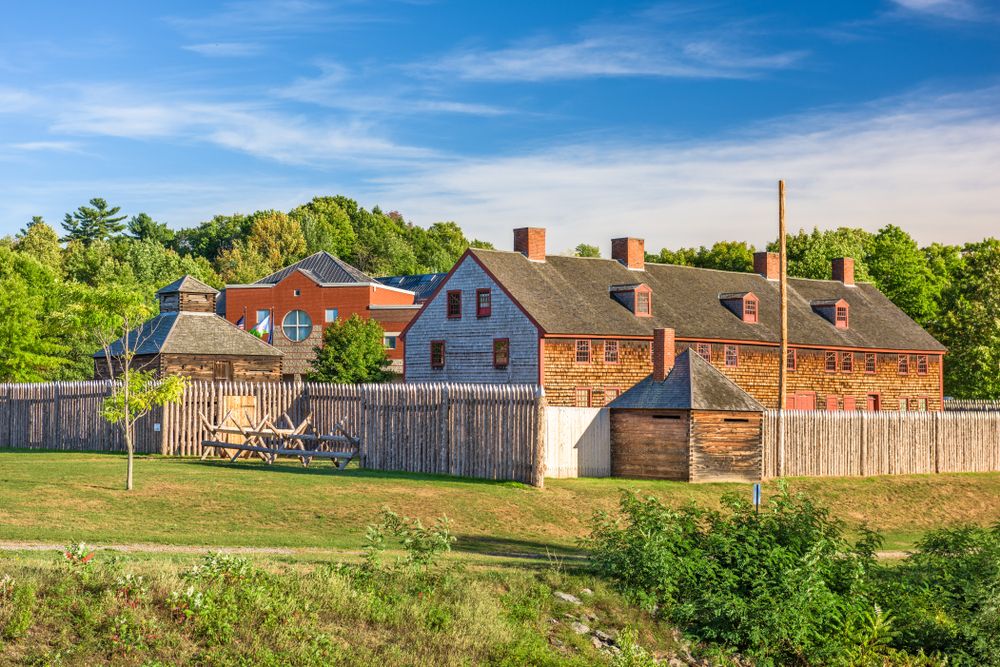 Daytime view of Fort Western