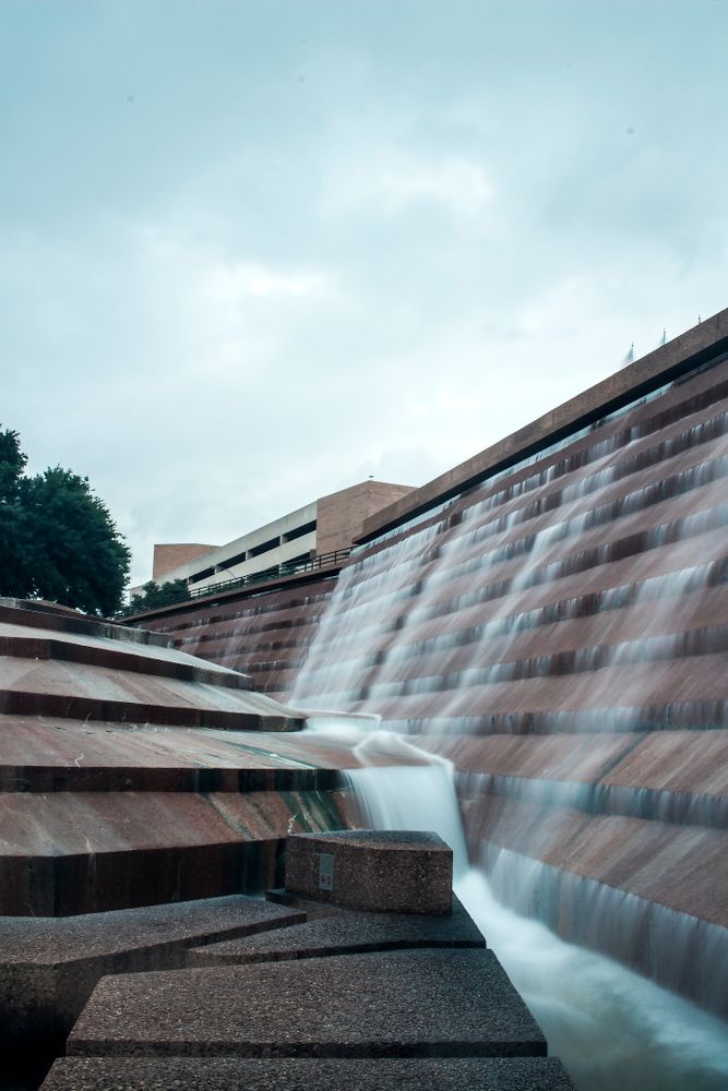 Water flowing at Fort Worth Water Gardens