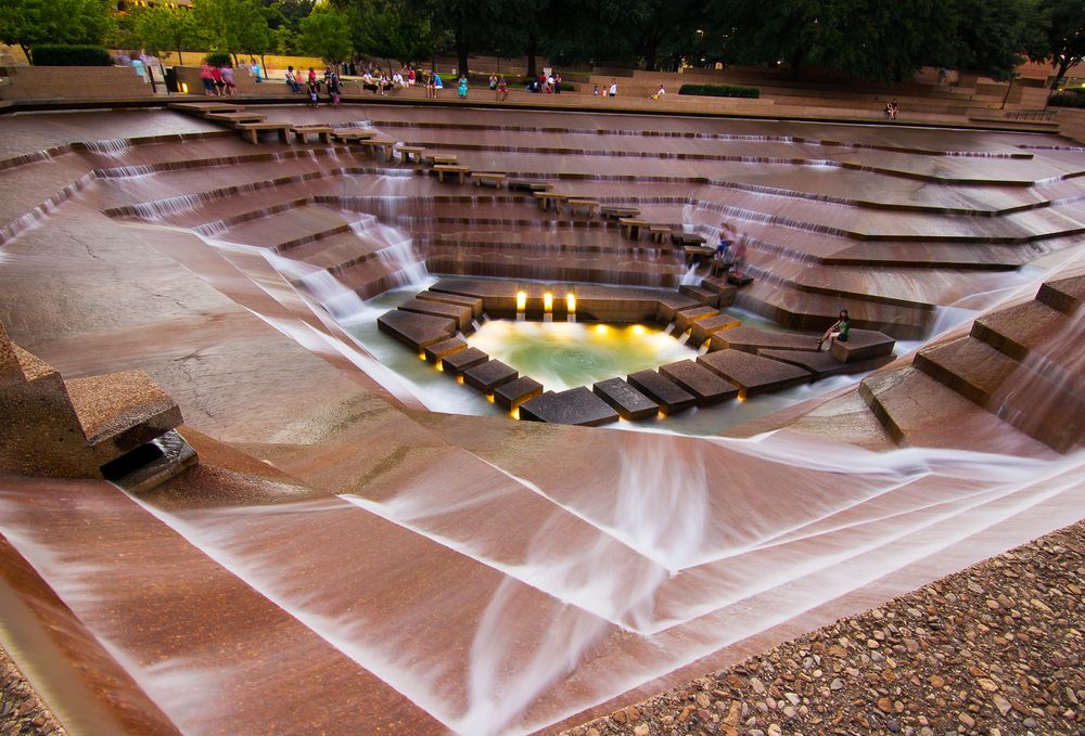 Fountain structure of Fort Worth Water Gardens