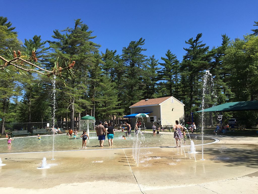 Kids playing in splash pad at Freetown-Fall River State Forest