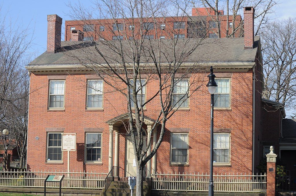 Facade of General Mansfield House