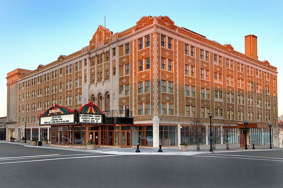Exterior view of the Genesee Theatre