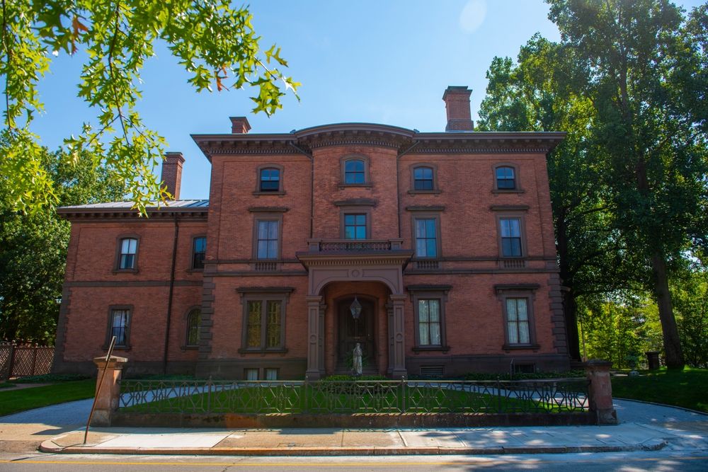Entrance of Governor Henry Lippitt House
