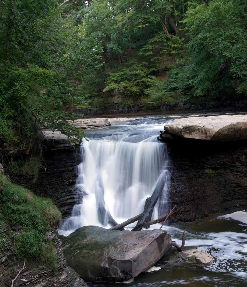 Scenic view of the Great Falls of Tinkers Creek in Bedford