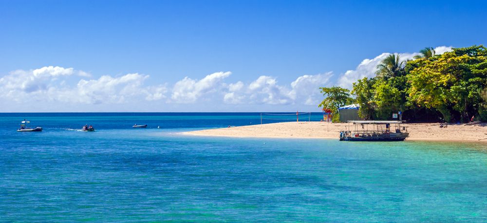Daytime view of Green Island