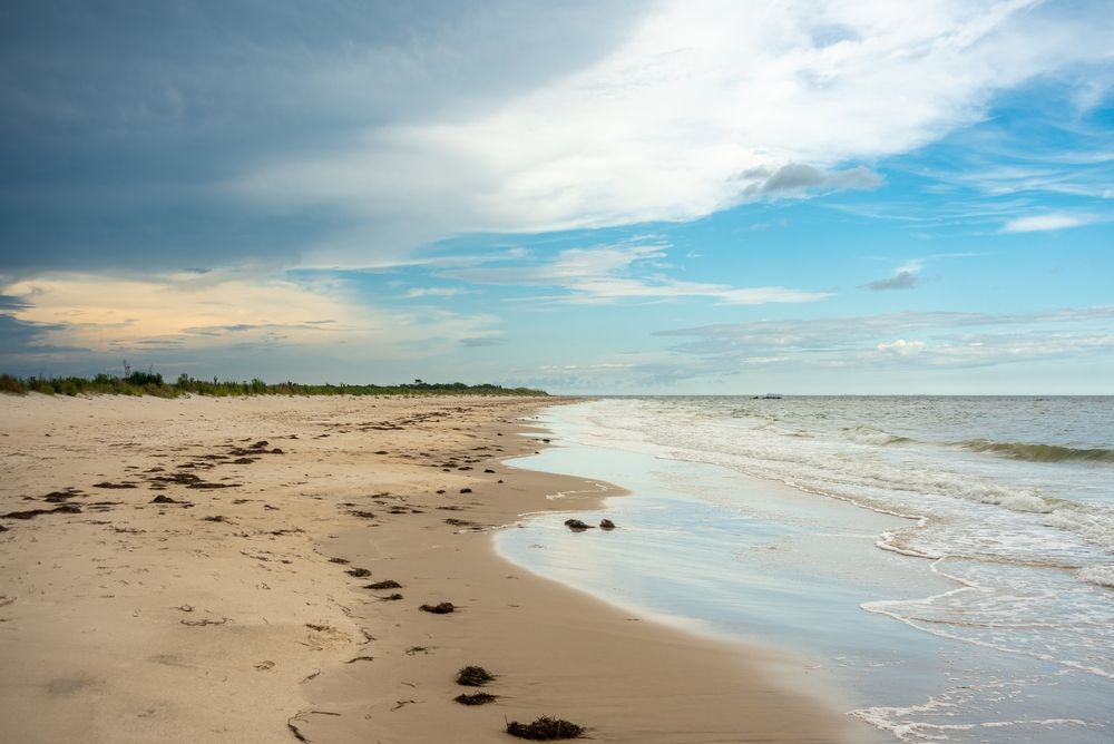 The beach of Grandview Nature Preserve