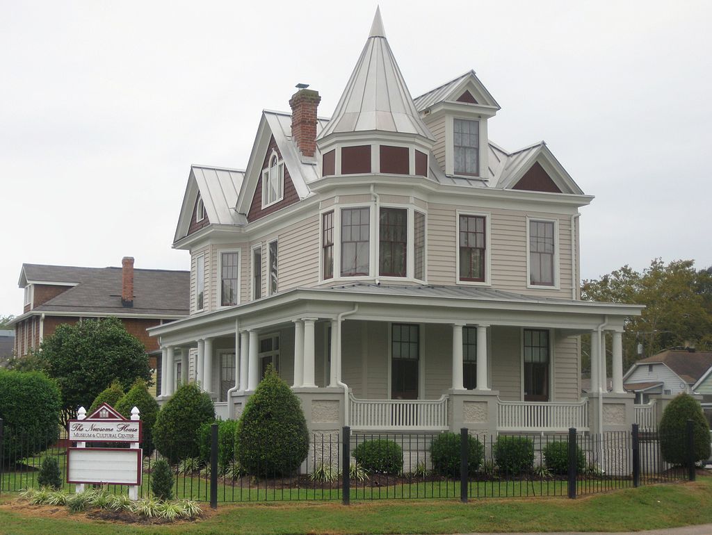 Exterior of J. Thomas Newsome House Museum and Cultural Center