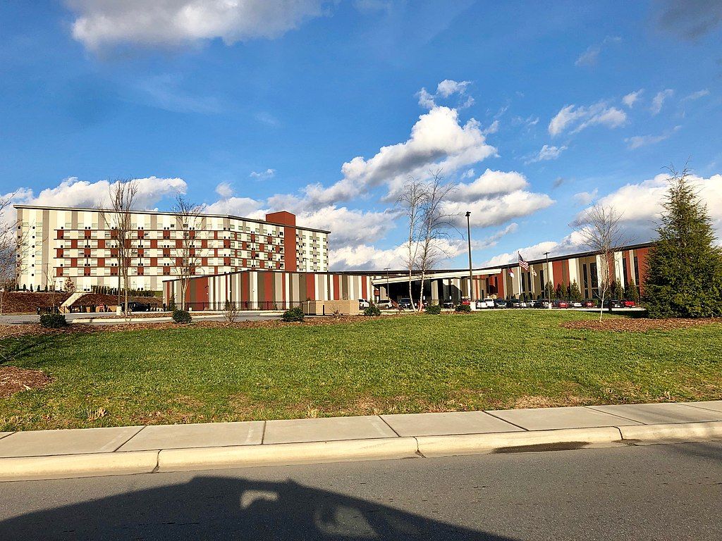 Exterior of Harrah’s Cherokee Valley River Casino and Hotel