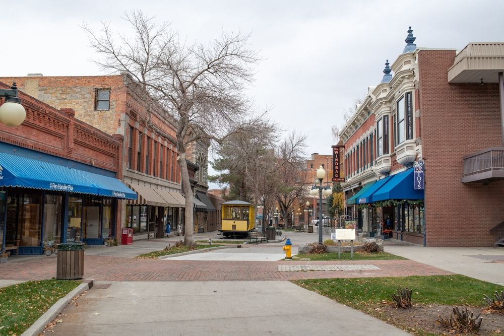 Establishments at Helena's Downtown Area