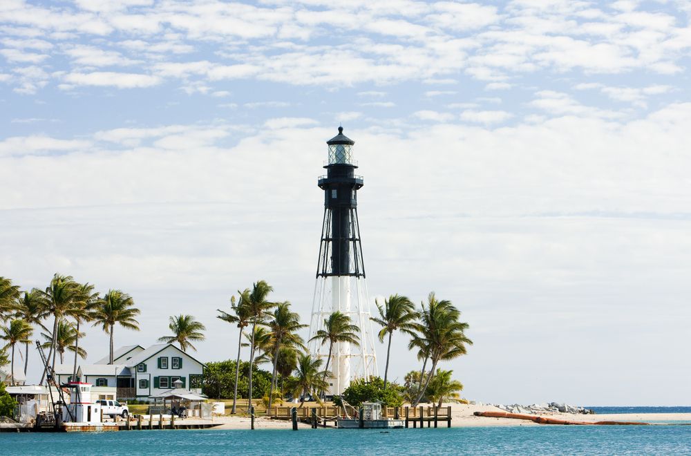 Daytime view of Hillsboro Inlet Lighthouse