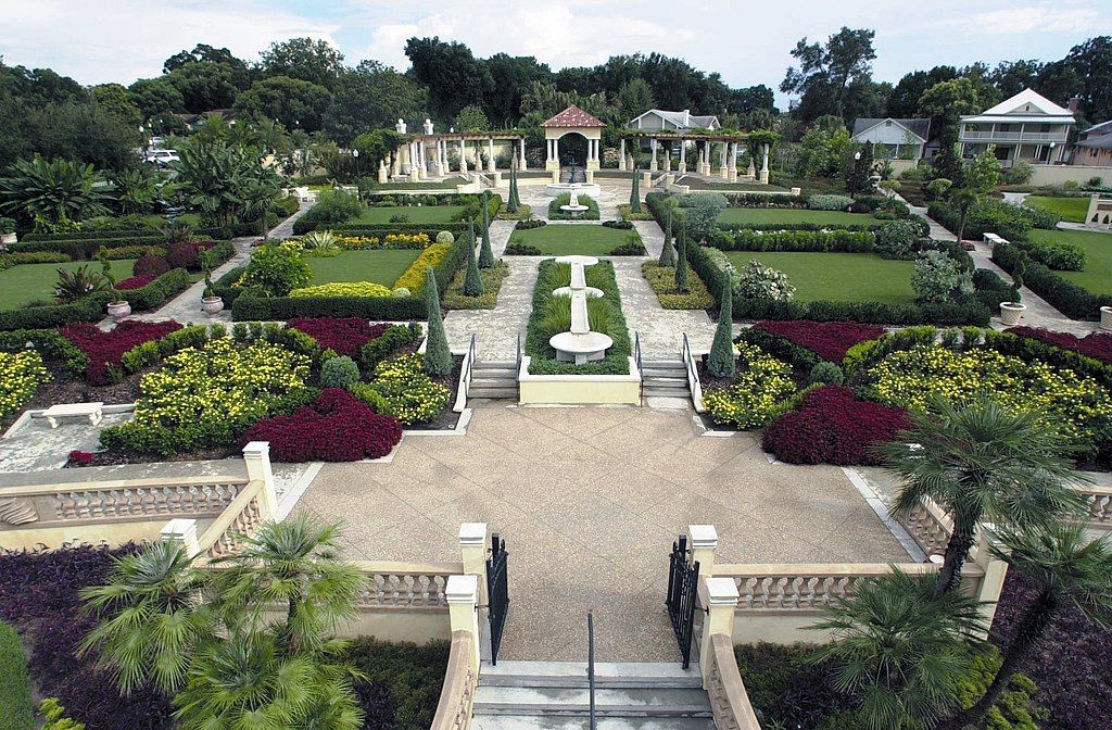 Top view of the Hollis Garden