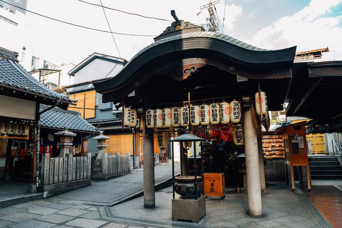 Houzenji Yokocho