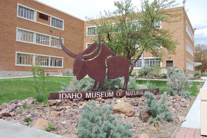 Welcome sign of Idaho museum of natural history