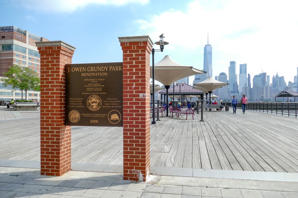 Entrance to J Owen Grundy Park