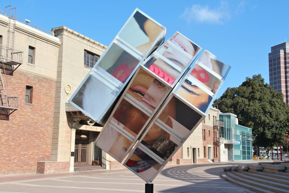 Oomo cube at Japanese American National Museum