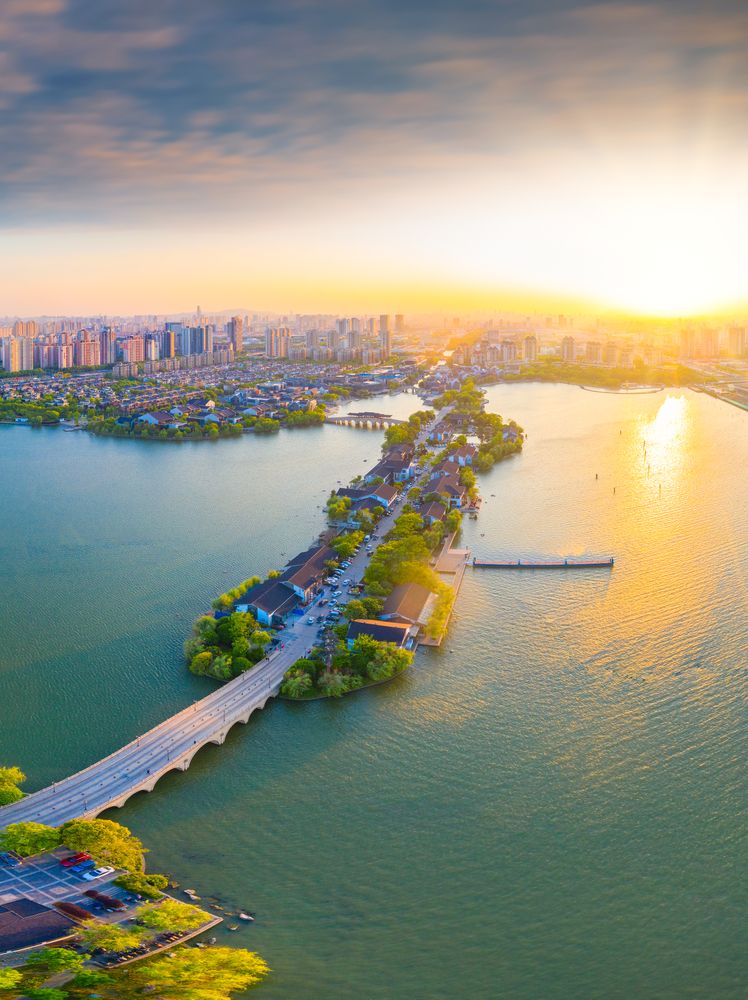 Jinji Lake in Suzhou