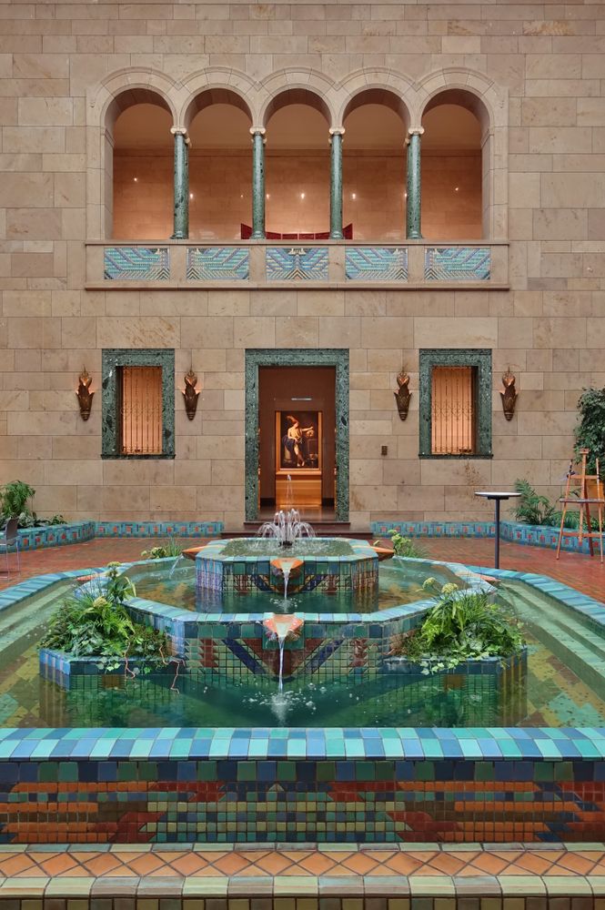 Fountain at Joslyn Art Museum