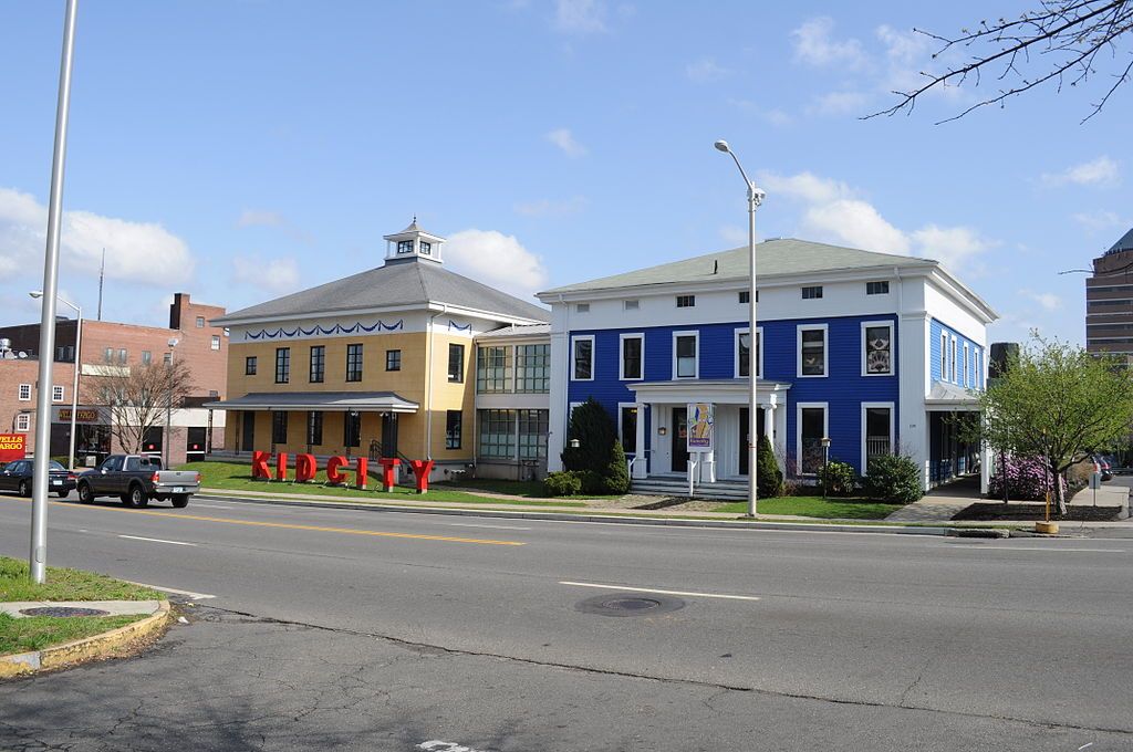 Street view of Kidcity Children's Museum