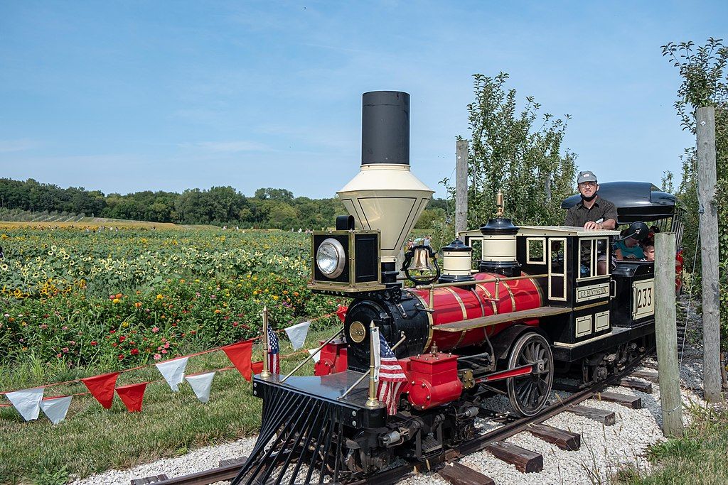 Toy train at the Kuipers Family Farm