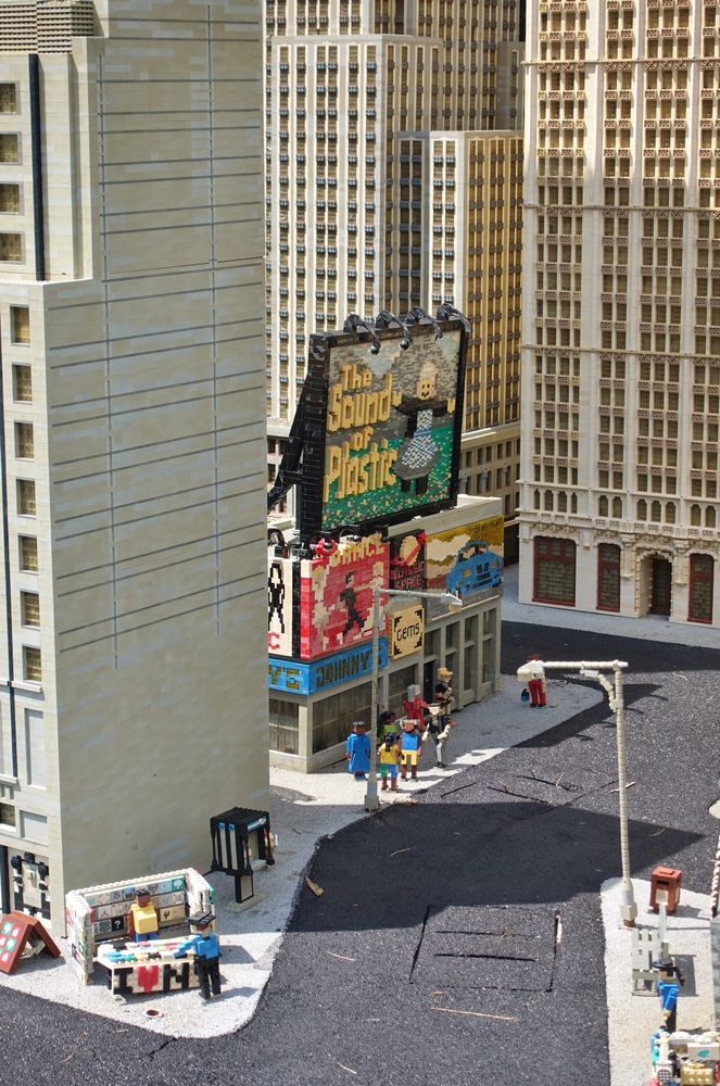 Street scene recreated using legos at LEGOLAND® Florida Resort