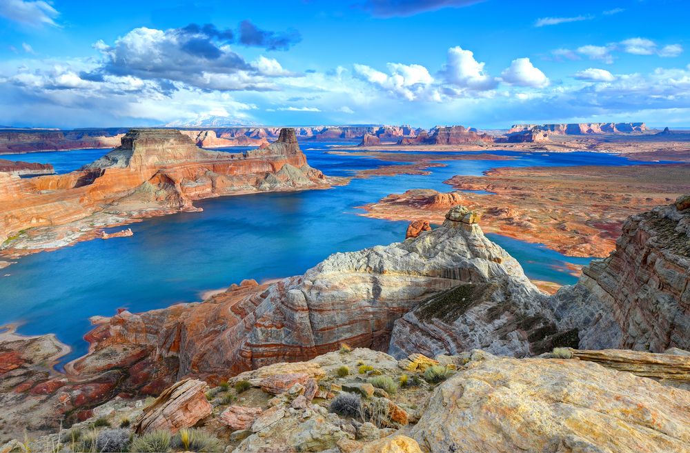 Lake Powell in Page, AZ