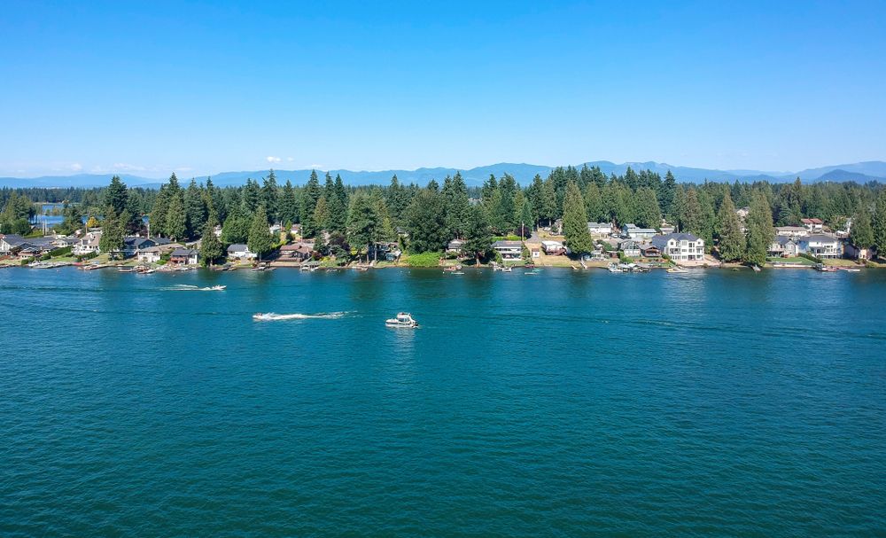 Scenic view of the Lake Tapps Park