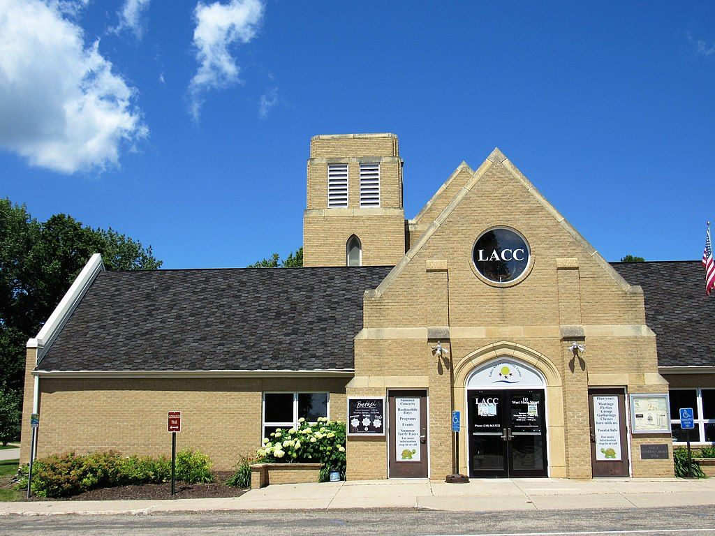 Exterior of the Lakes Area Community Center