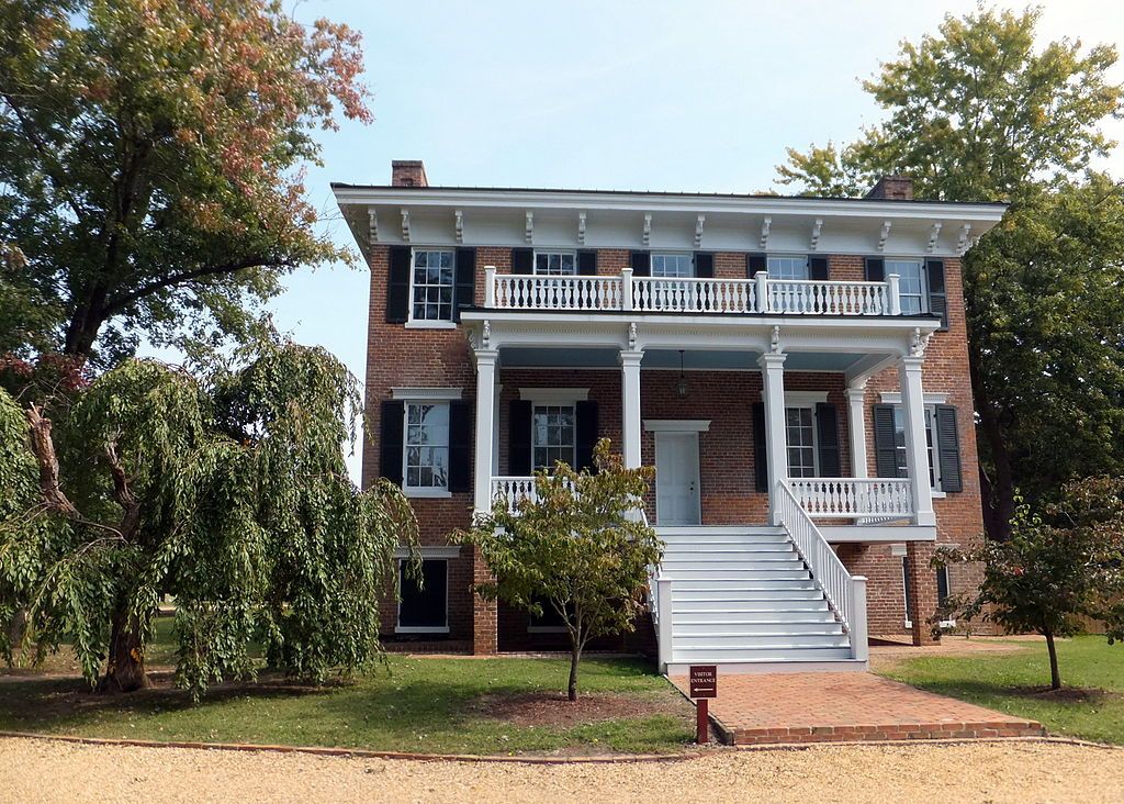 Lee Hall Mansion