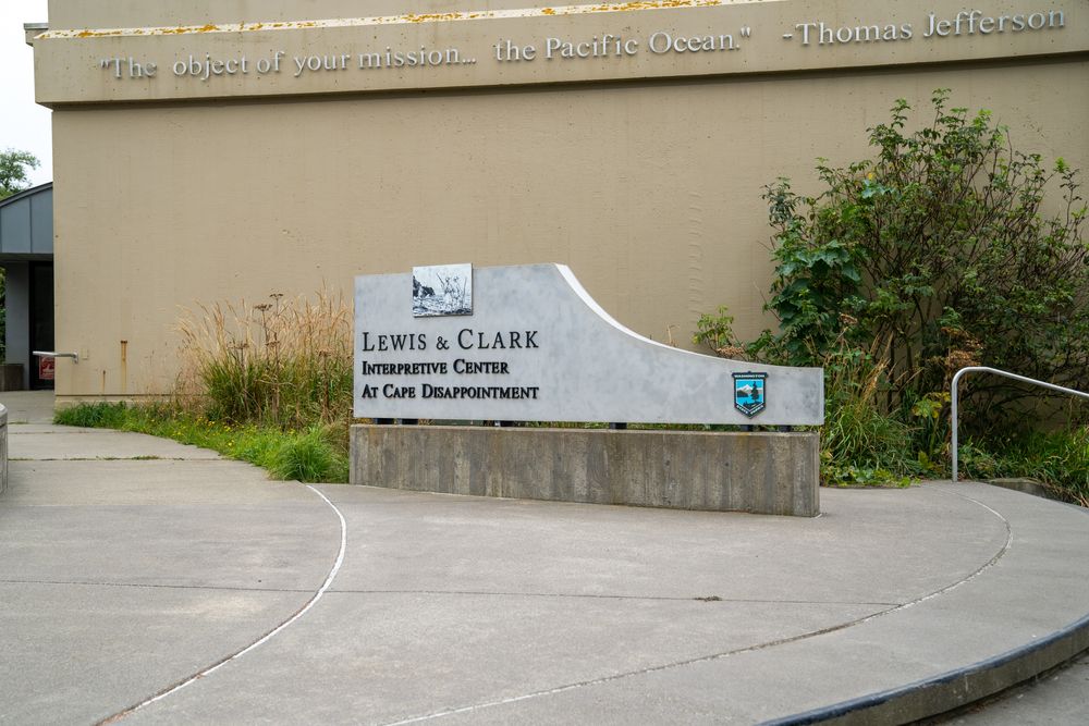 Exterior of Lewis and Clark Interpretive Center