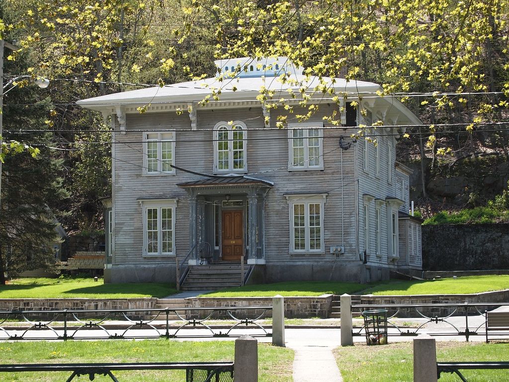 Facade of a private residence at Little Plain Historic District