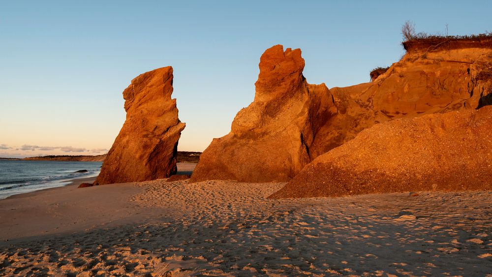 Sunset illuminating the Lucy Vincent Beach