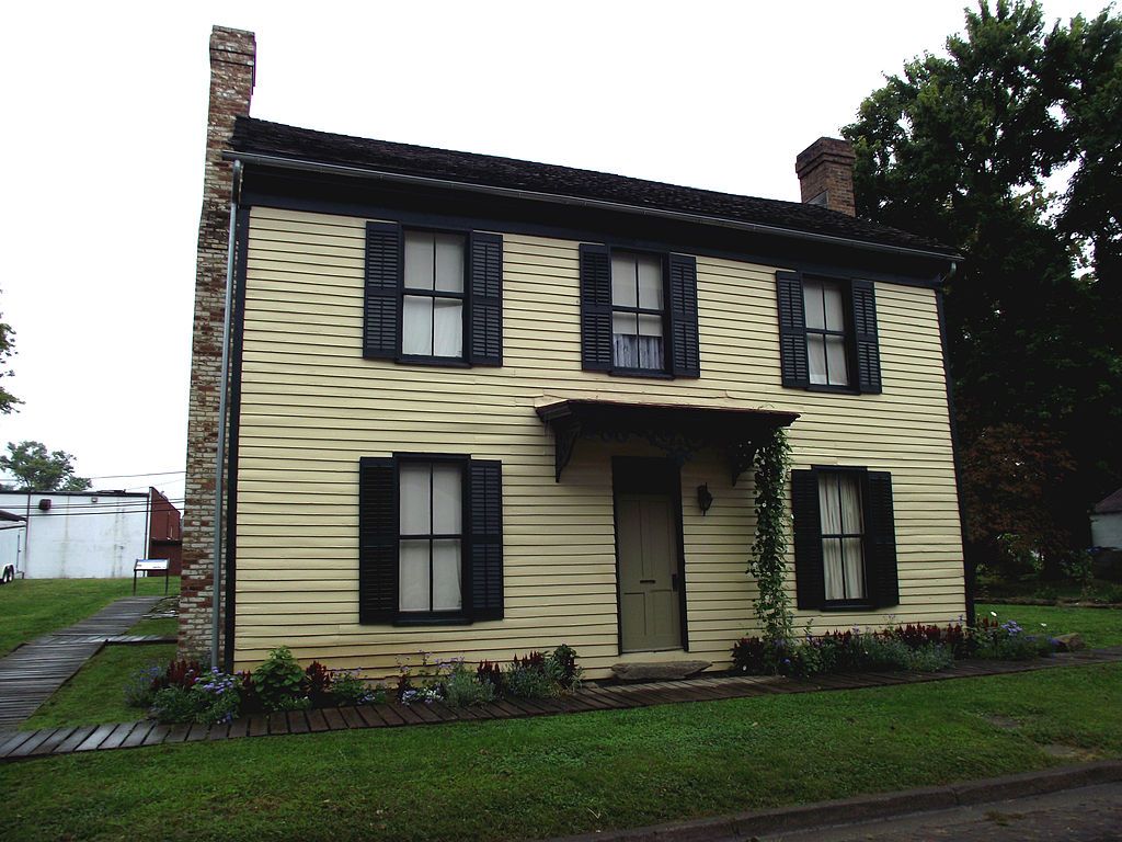 Front view of Madie Carroll House