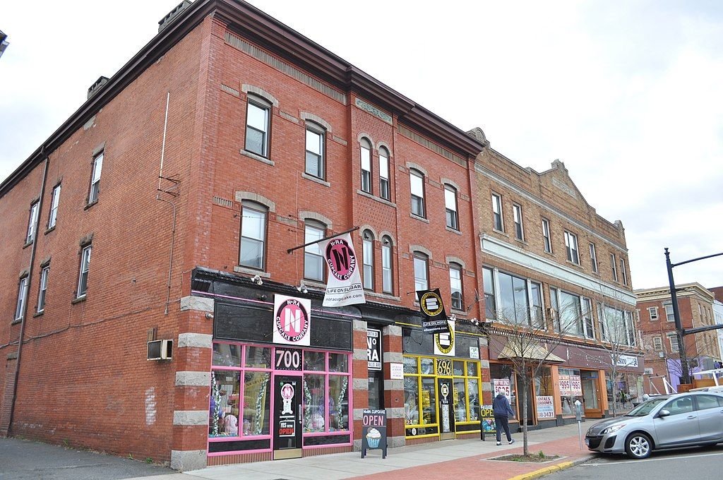 Shops at Main Street