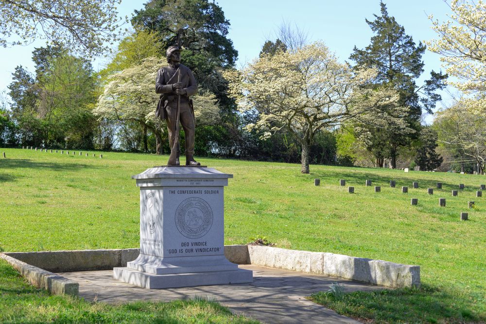 Daytime view of the Marietta Confederate Cemetery