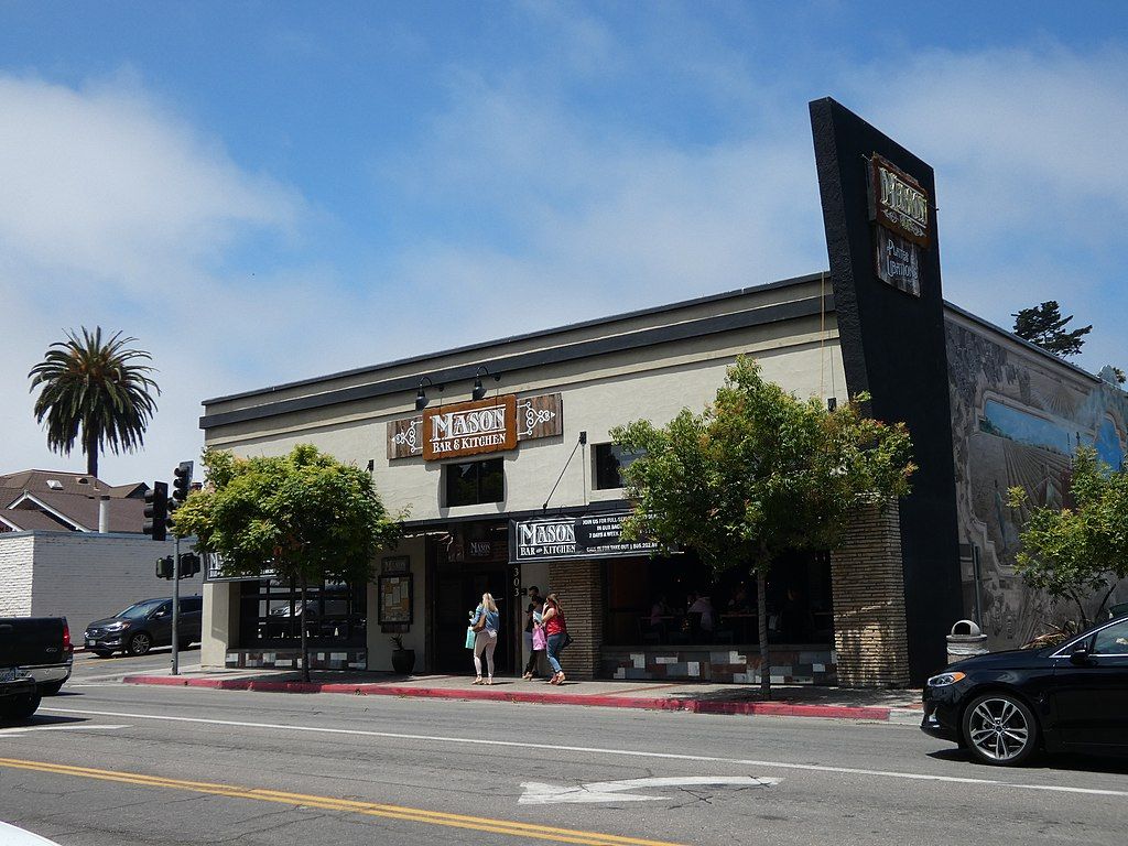 Exterior of Mason Bar & Kitchen