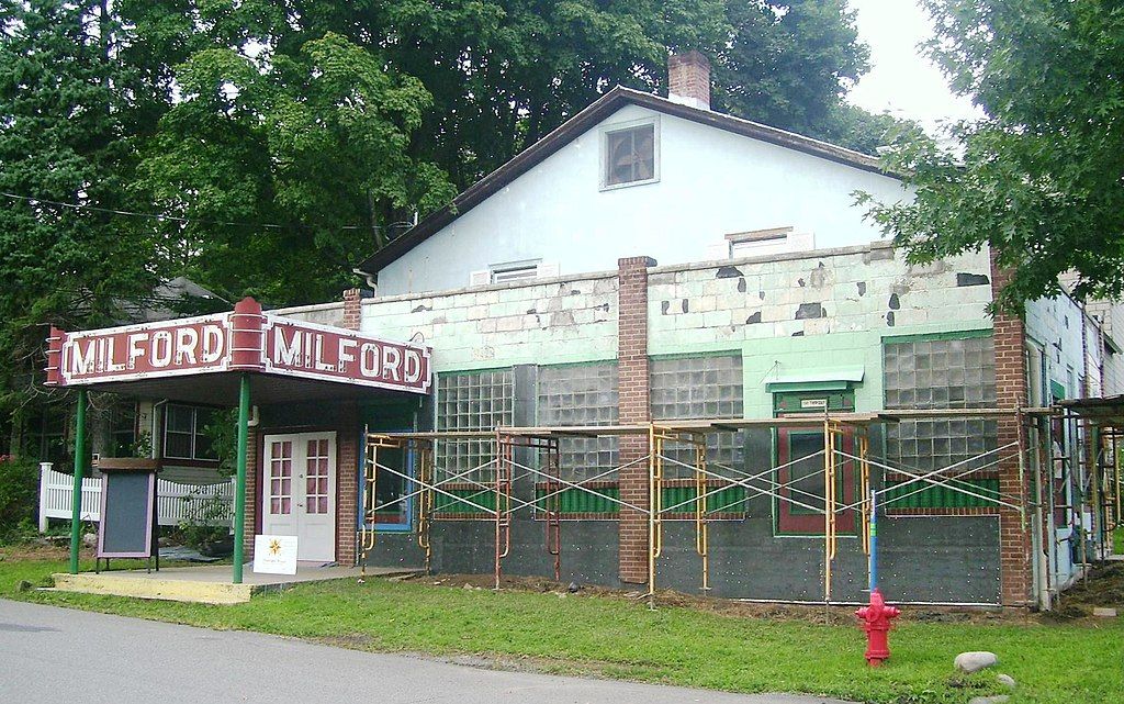 Exterior of the Milford Theatre