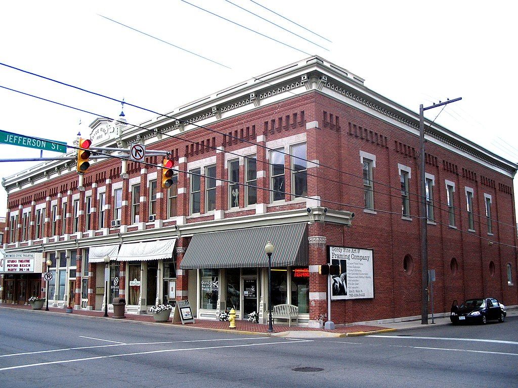 Street view of Muncie Civic Theatre