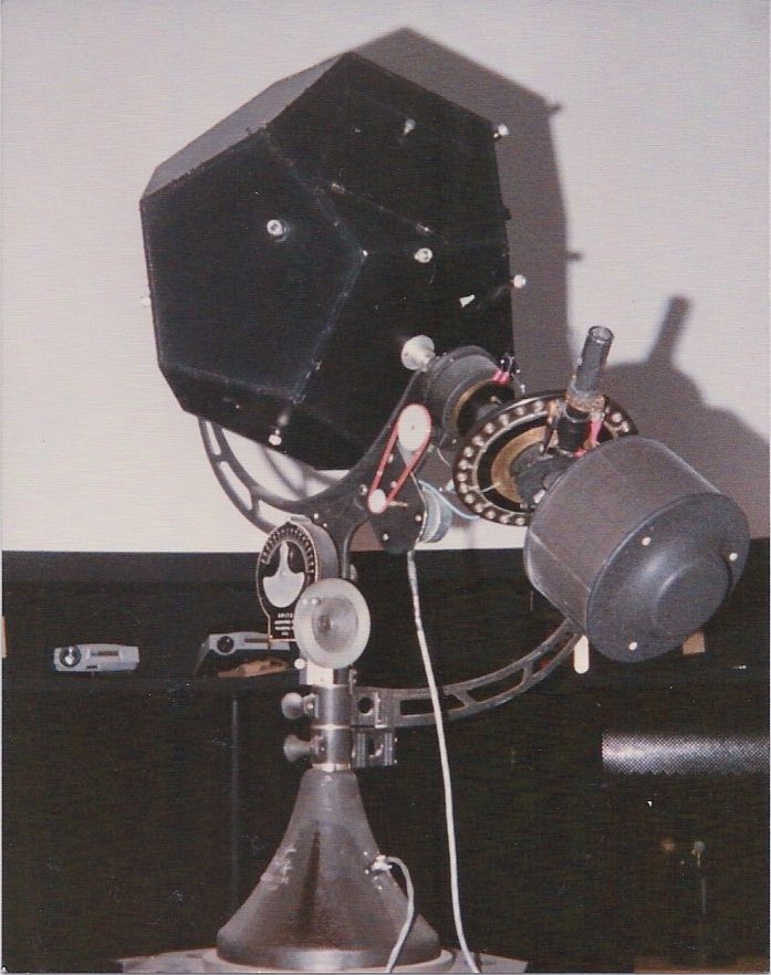 Star projector at Museum of Natural History and Planetarium