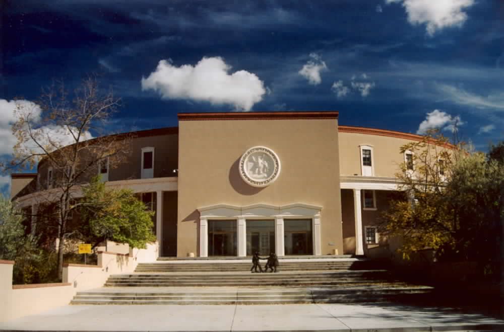 Front view of New Mexico State Capitol