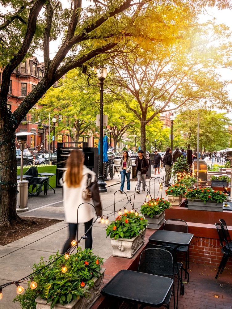 People strolling around the Newbury Street