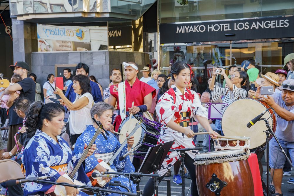 People playing music at Nisei Week