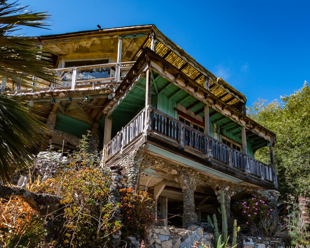 Exterior of the Nitt Witt Ridge