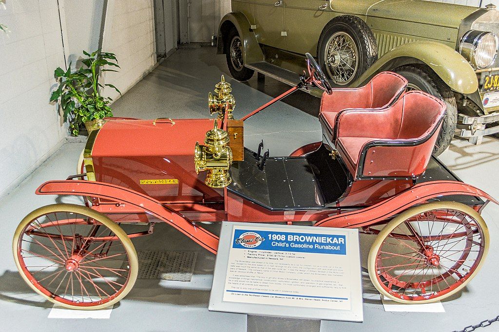 Vintage car at Northeast Classic Car Museum