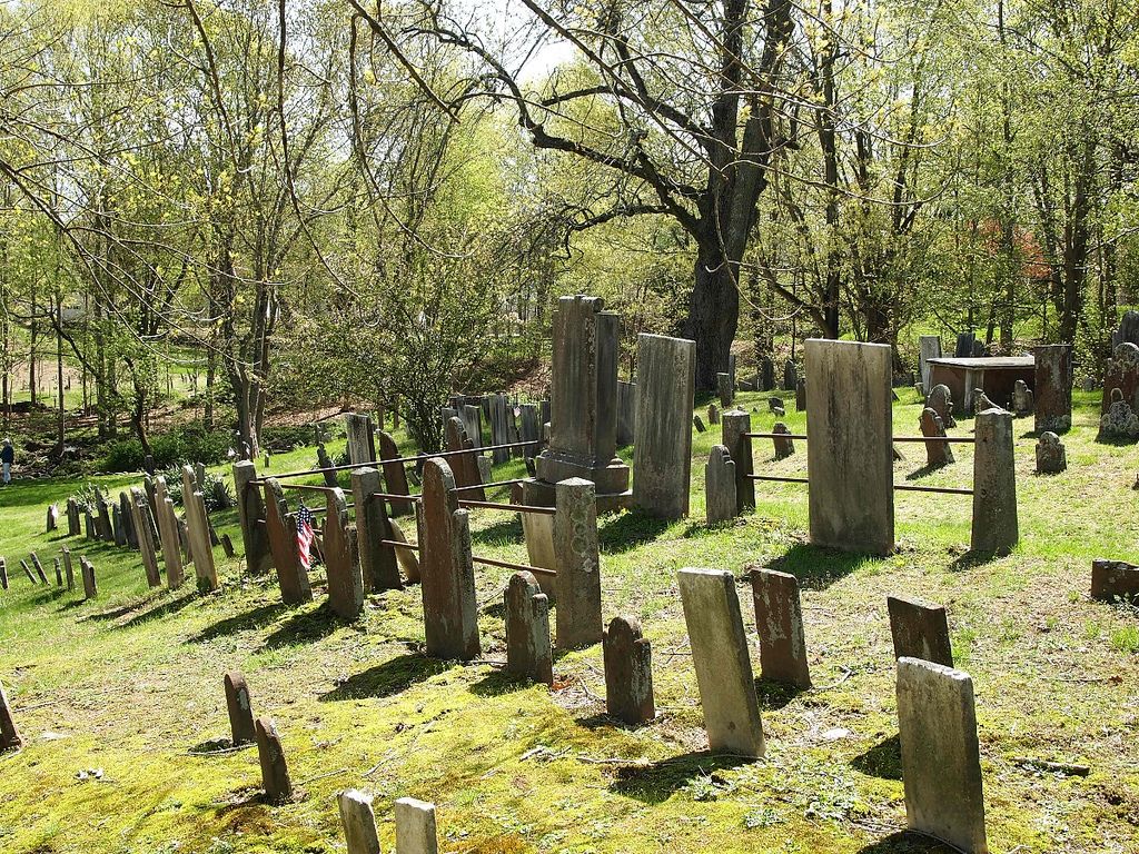 Tombstones lined up at Norwichtown Burial Ground