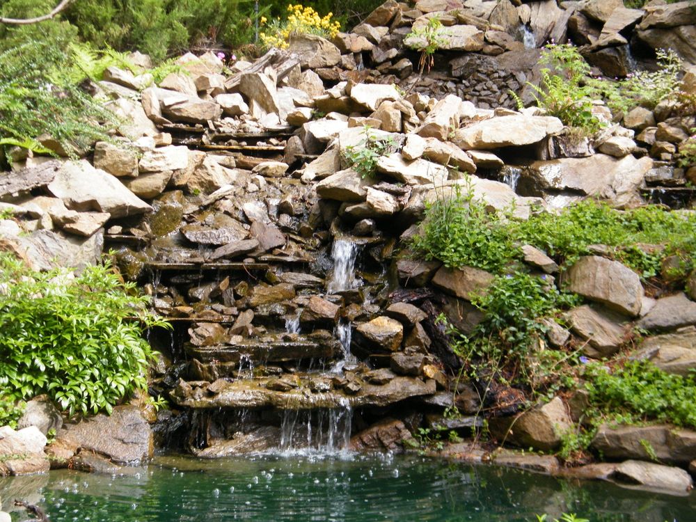Waterfall in Ohme Gardens