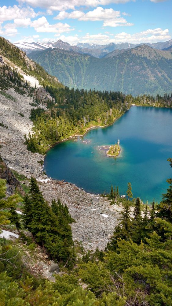 Scenic view of Okanogan-Wenatchee National Forest