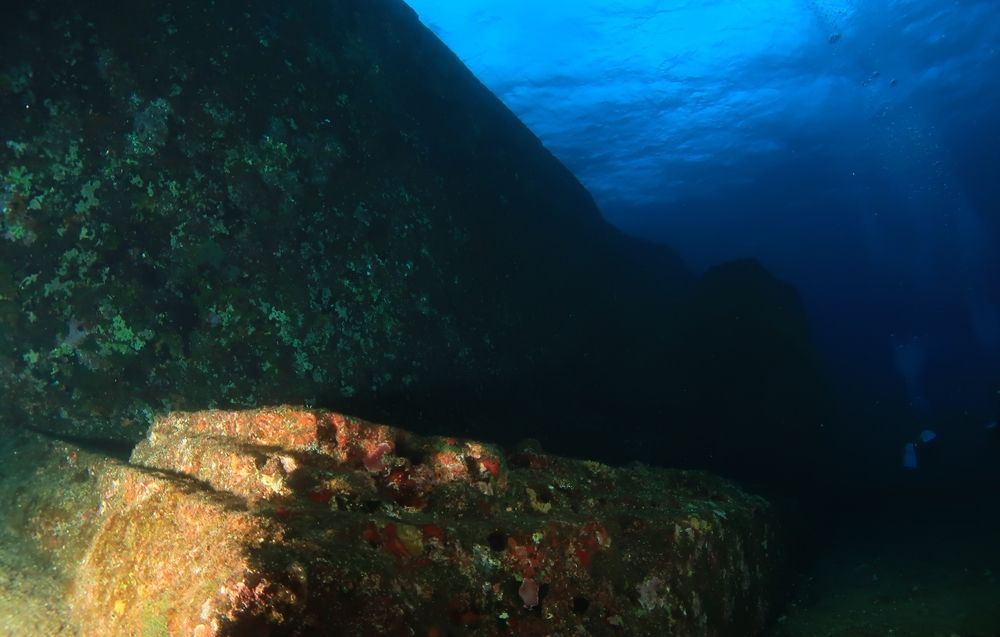 View of Yonaguni's underwater monument