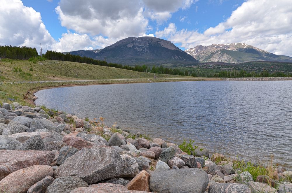 Picturesque view of Old Dillon Reservoir